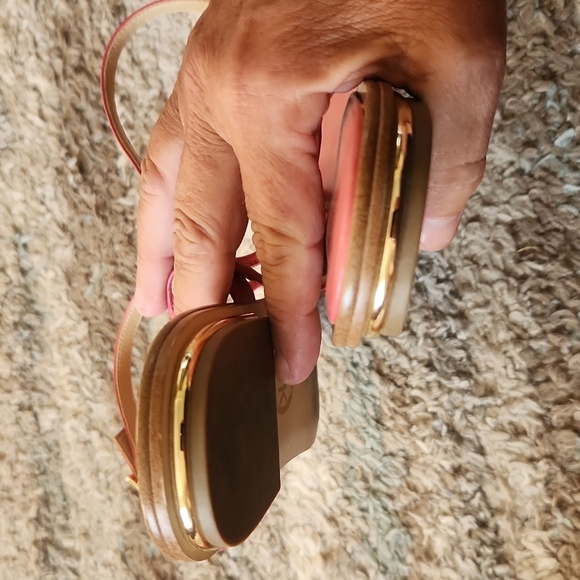 Michael MK pink/gold sandals - Picture 8 of 8